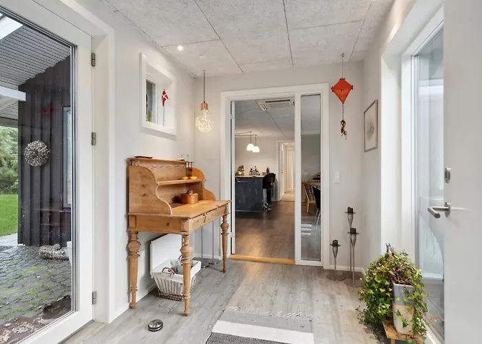 4 Bedroom Cozy In *